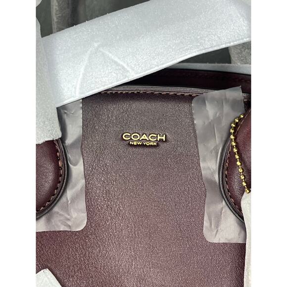 Coach Empire 28 Merlot - Picture 7 of 7